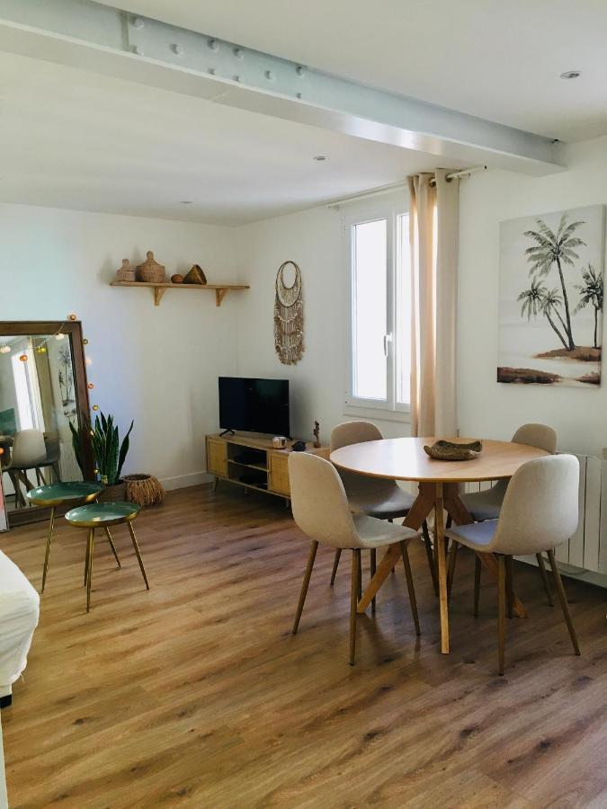 Appartement Chez Louise Et Lucette à Sanary-sur-Mer Extérieur photo
